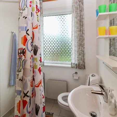 Two-bedroom Holiday In * Hals